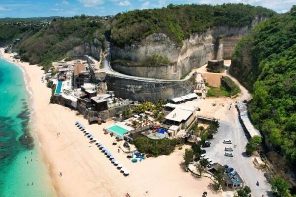 Melasti Beach (Copy)